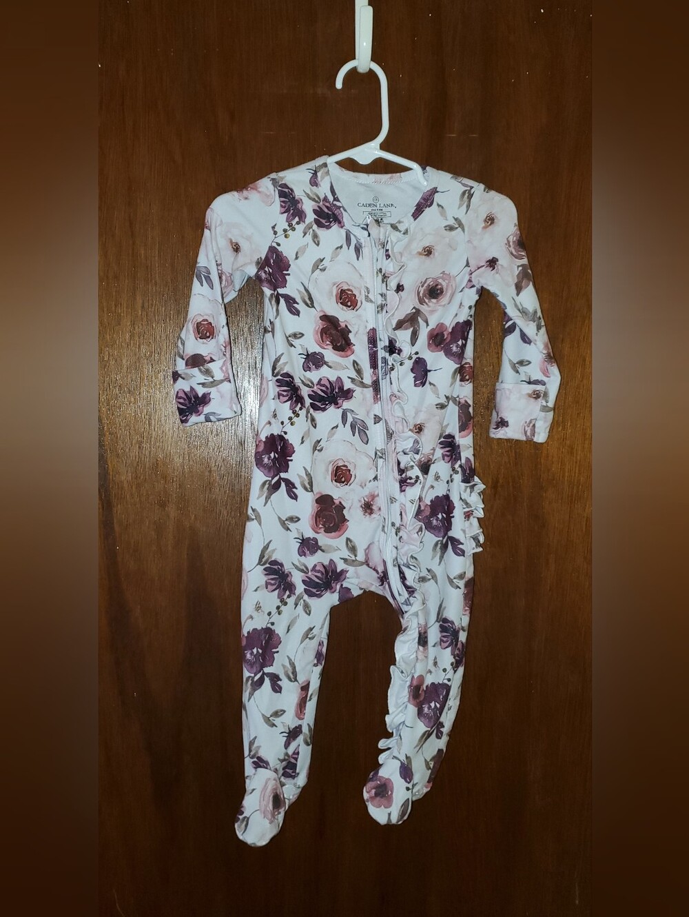 Caden Lane Floral Ruffle Butt Footie Sz 6-9 Months